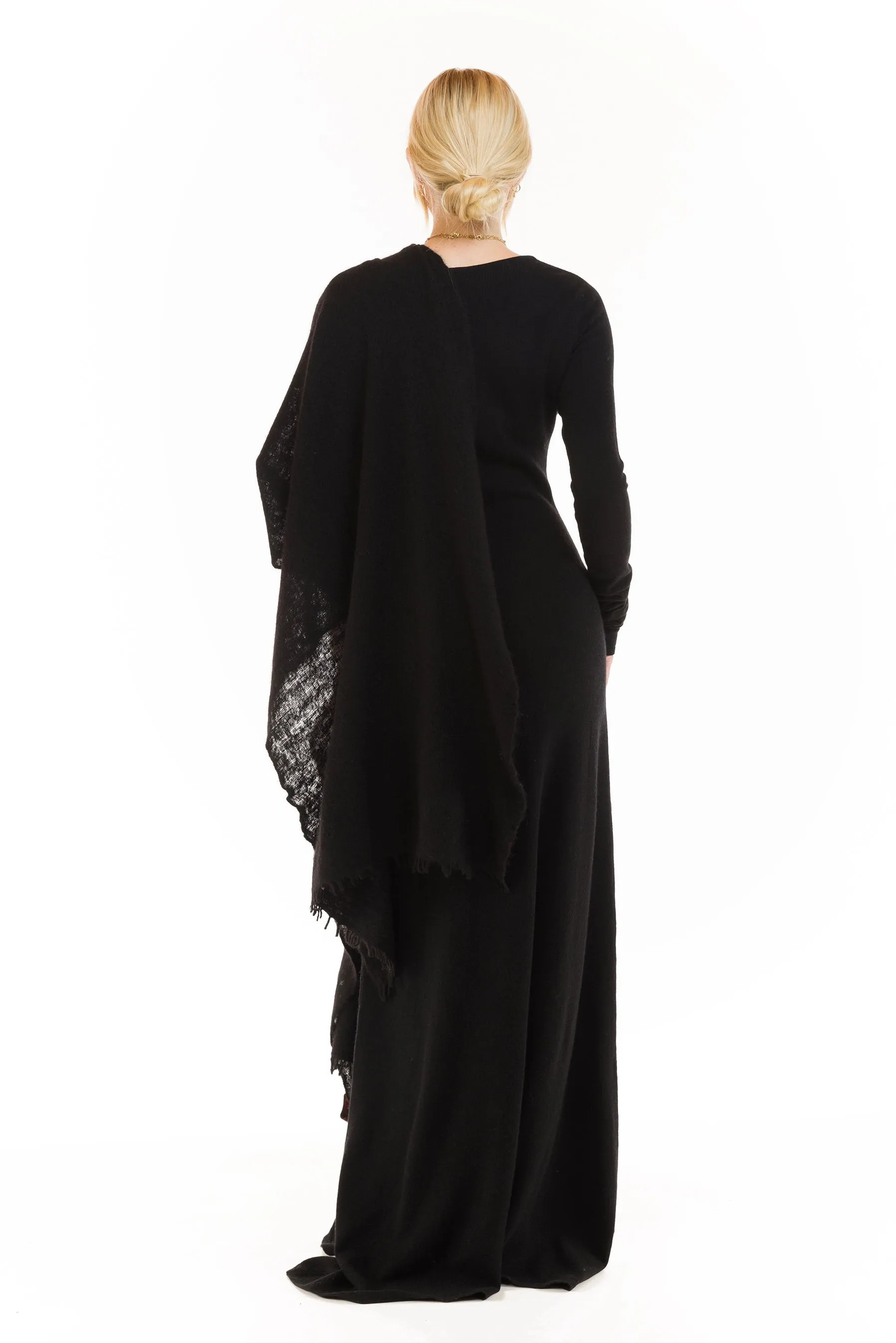 CASHMERE MAXI FITTED DRESS BLACK