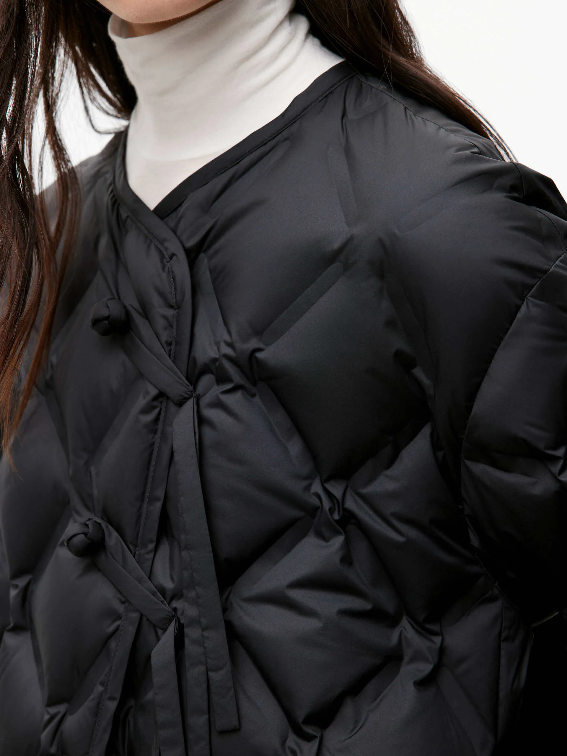 Lightweight Cropped Down Jacket