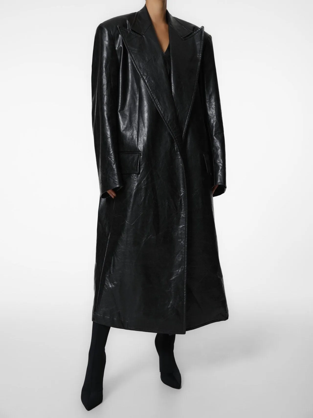 LUXE PEAKED LAPEL VEGAN WASHED LEATHER COAT