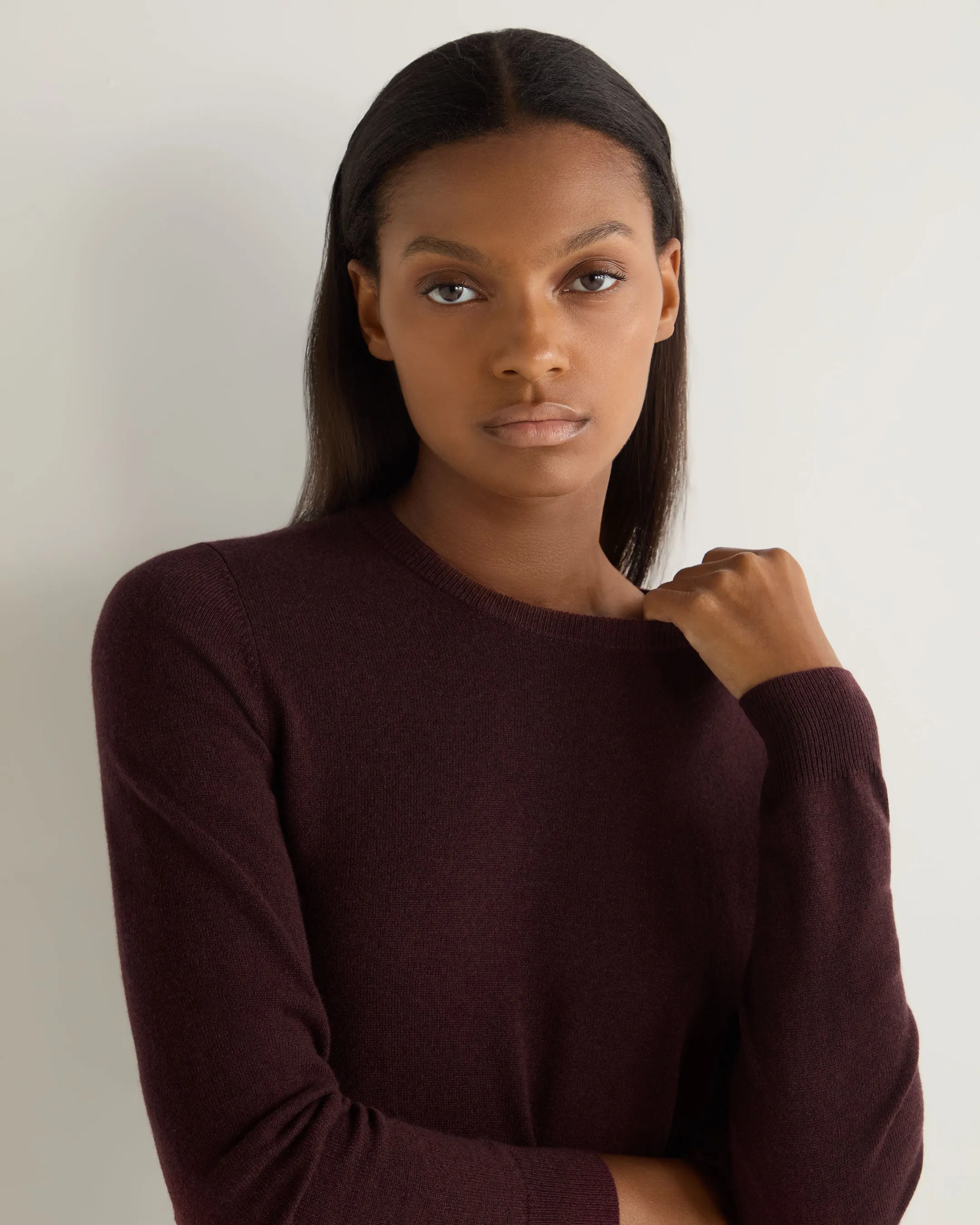 Women's Evie Classic Round Neck Cashmere Jumper Claret Red